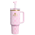 Stanley 1913 x LoveShackFancy Holiday Quencher® H2.0 FlowState™ Tumbler | 40 OZ